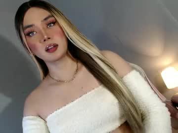 Lovers_moon22 - Chaturbate model