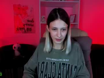 kira_cats Chaturbate model