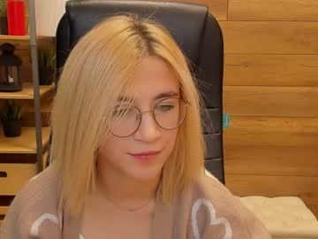 Moon13152 - Chaturbate model