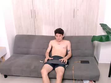 Flaco_bellako - Chaturbate model