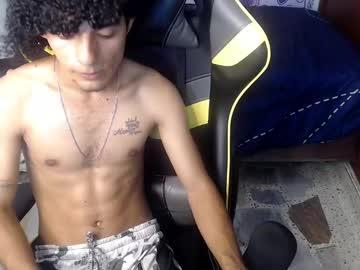 jonees_bmx Chaturbate model