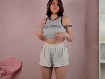 Harriethowards - Chaturbate model