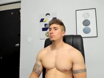 Lyonel15 - Chaturbate model