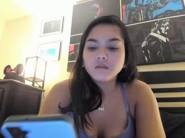 Karebearxx - Chaturbate model