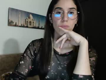 Yani_28 - Chaturbate model