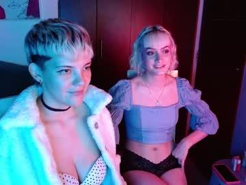 Mackenziemoon - Chaturbate model