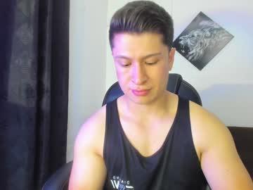 Tomson_cruzz - Chaturbate model