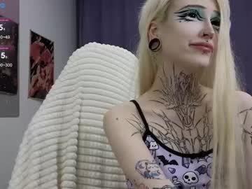 Fraulein_mooon - Chaturbate model