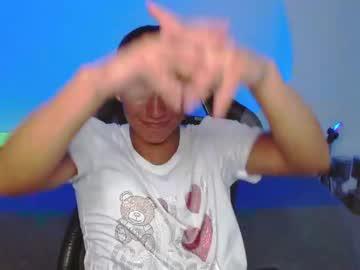 Cristhian_woo - Chaturbate model