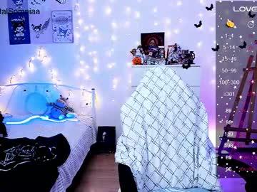 Crystalsomnia - Chaturbate model