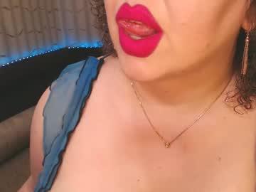 Lipsaddiction - Chaturbate model