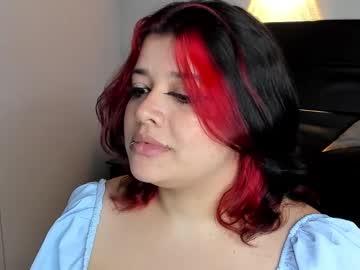 Trixxiee_ - Chaturbate model