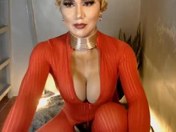 Magnificentlydevilqueen - Chaturbate model