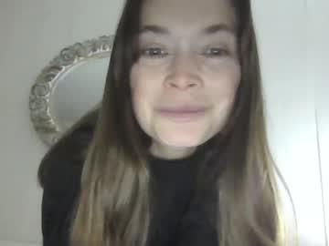 Vivi_bee - Chaturbate model